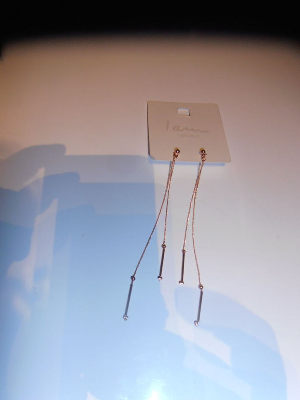 Boucles d'oreilles dor&eacute;es pendantes (28) Bijoux et montres