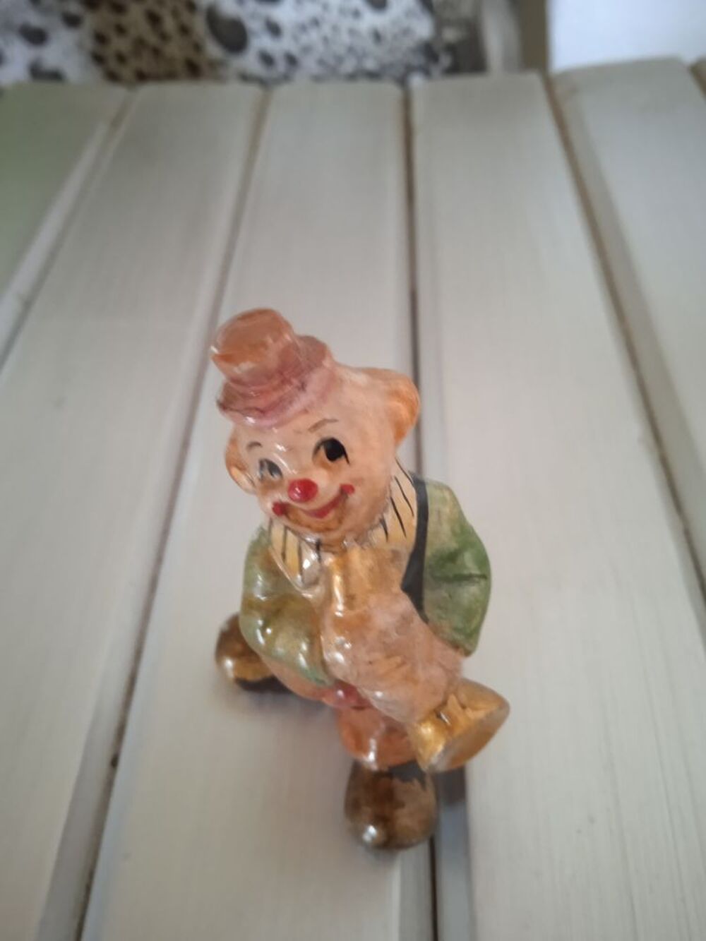 Clown Saxophoniste
Excellent &eacute;tat
7 cm de haut
4 cm de lar Décoration
