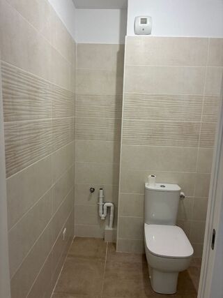  Appartement à louer 3 pièces 61 m²