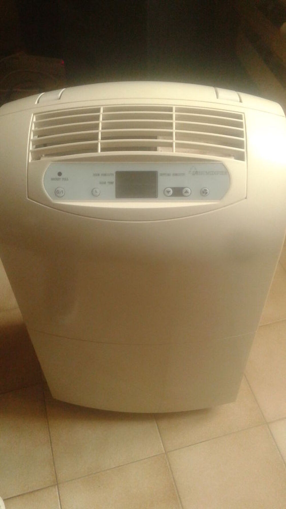  DESHUMIDIFICATEUR EQUATION WDH 928DB-20 Electroménager