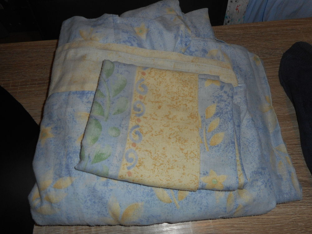 1 drap plat 2 personnes et une taie d oreiller Décoration