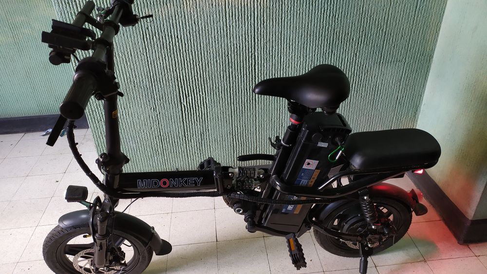 VELO ELECTRIQUE de ville de 14 POUCES PLIABLE de 400 Vlos