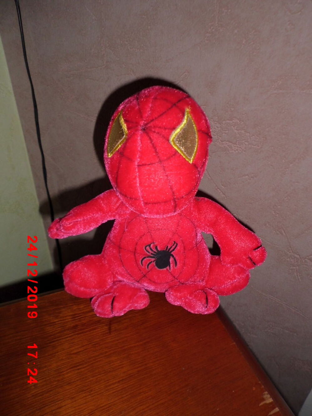 peluche spiderman rose Jeux / jouets