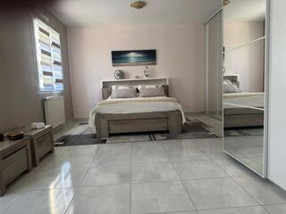  Maison � vendre 8 pi�ces 170 m�