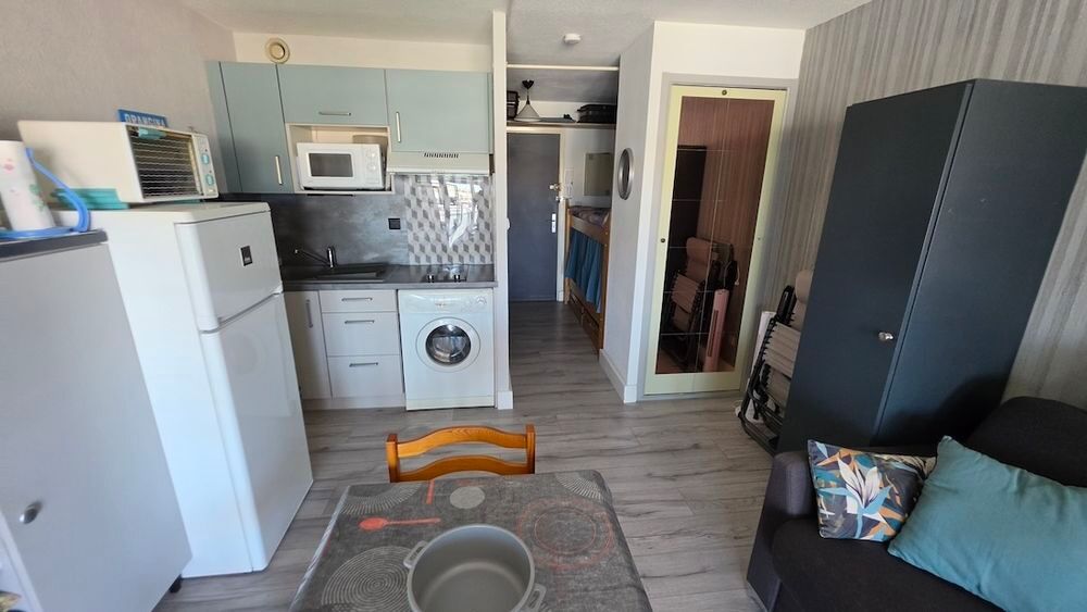 Vente Appartement LE CAP D'AGDE: Studio rénové avec cellier  face port terrasse, meublé /PISCINE Le cap d agde