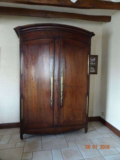 Armoire ancienne 500 Thouarc� (49)