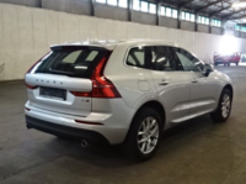 XC60 T8 Twin Engine 303 ch + 87 ch Geartronic 8 Momentum 2019 occasion 69007 Lyon