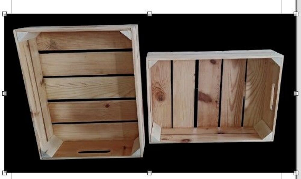 caisses de rangement ou &eacute;tag&egrave;res d&eacute;coratives en bois . Décoration