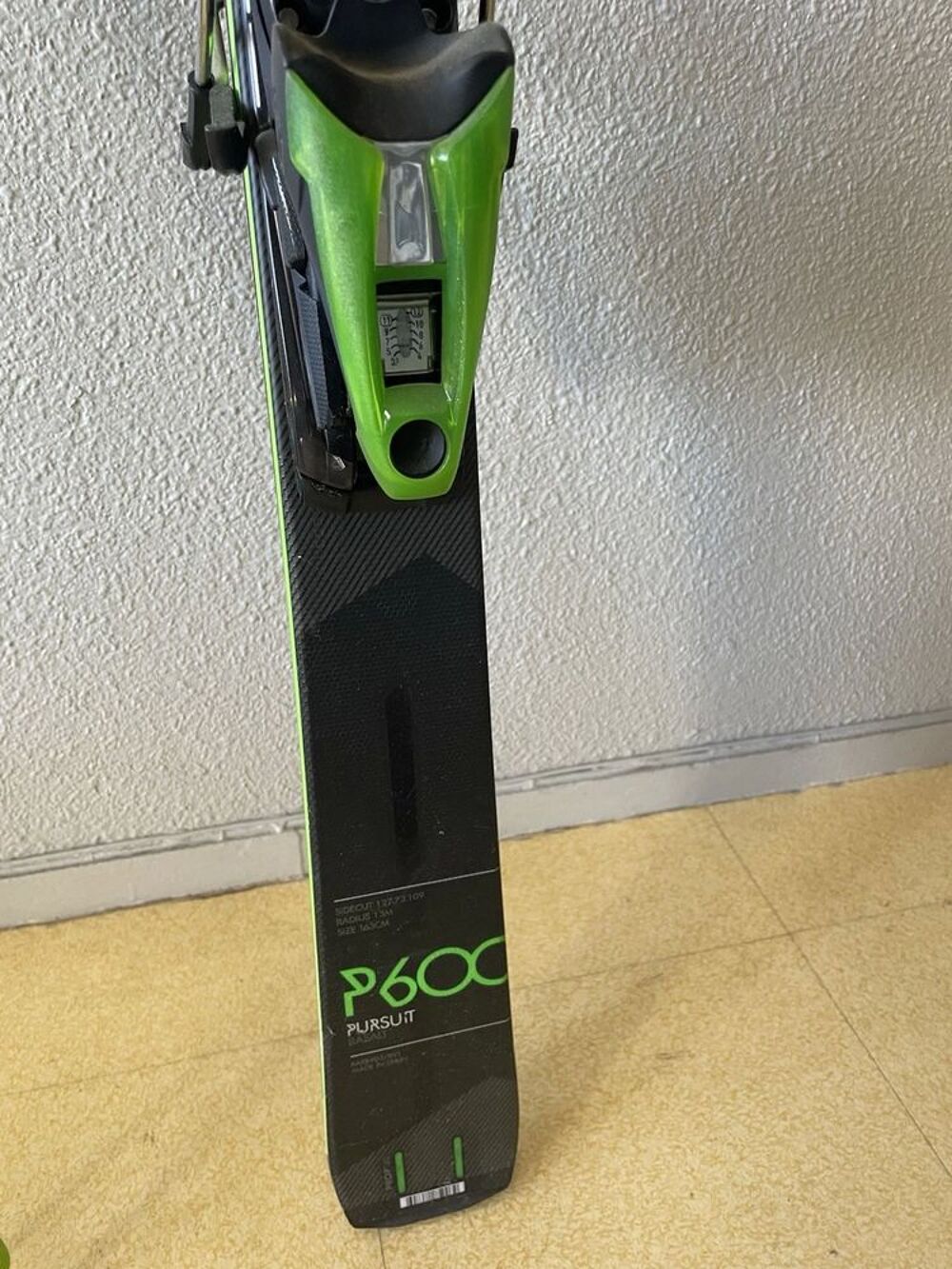 Paire de ski Rossignol Pursuit 600 Basalt proptech 163cm Sports