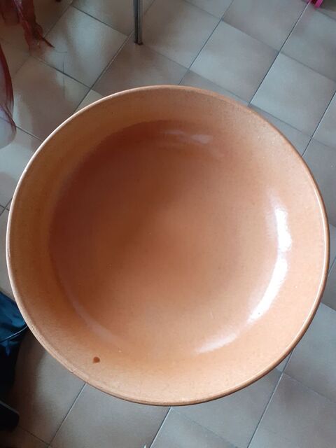plat  en terre cuite a couscous ,paella  de 39 cms  10 Frjus (83)