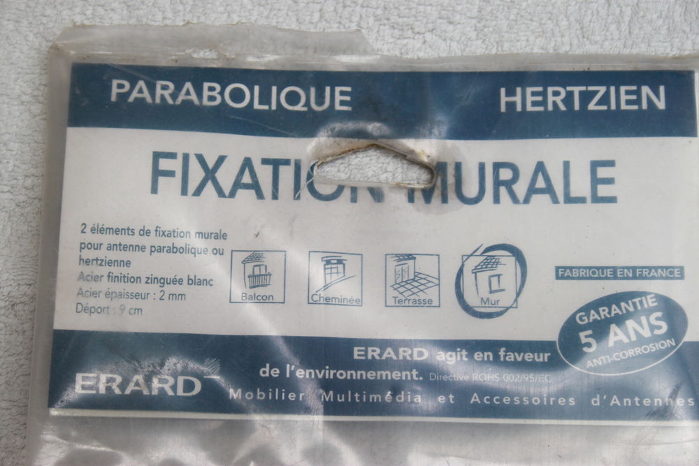 Fixation murale pour antenne parabolique Photos/Video/TV