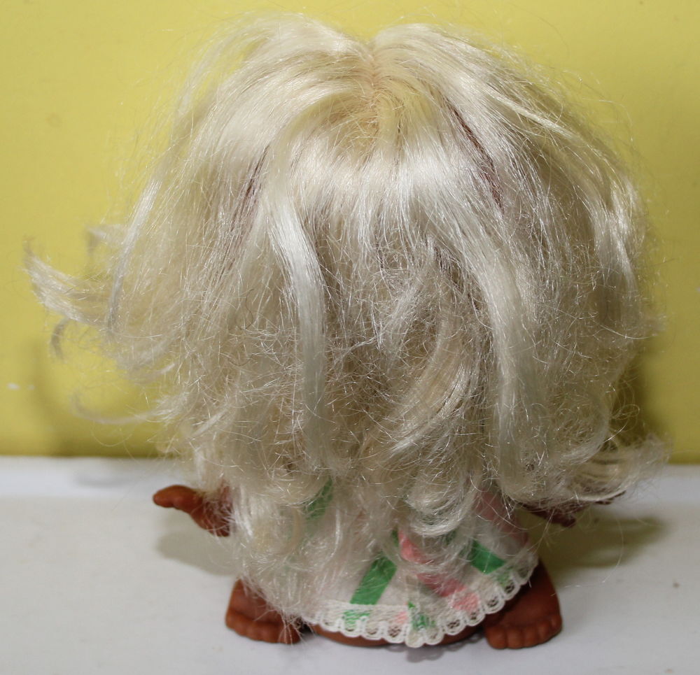 Poup&eacute;es TIKI pinups ann&eacute;es 60 -70 Jeux / jouets