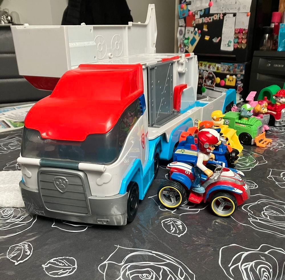 pat patrouilleur + v&eacute;hicules Jeux / jouets