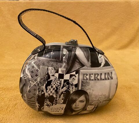 Sac � main 12 Paris 18 (75)