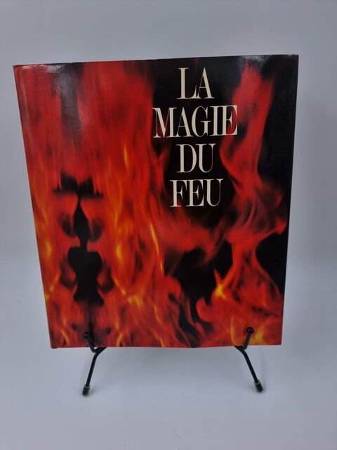 Livre encyclop�die La Magie du Feu  2 Vulbens (74)