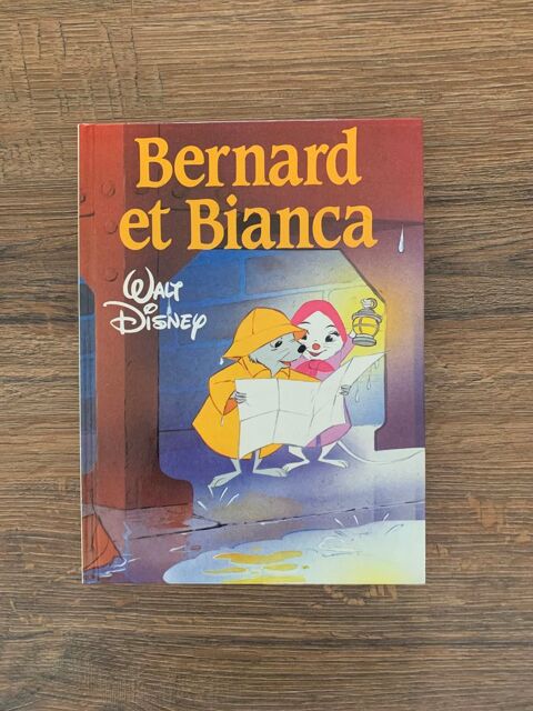 Livre Walt Disney      Bernard et Bianca    3 Saleilles (66)