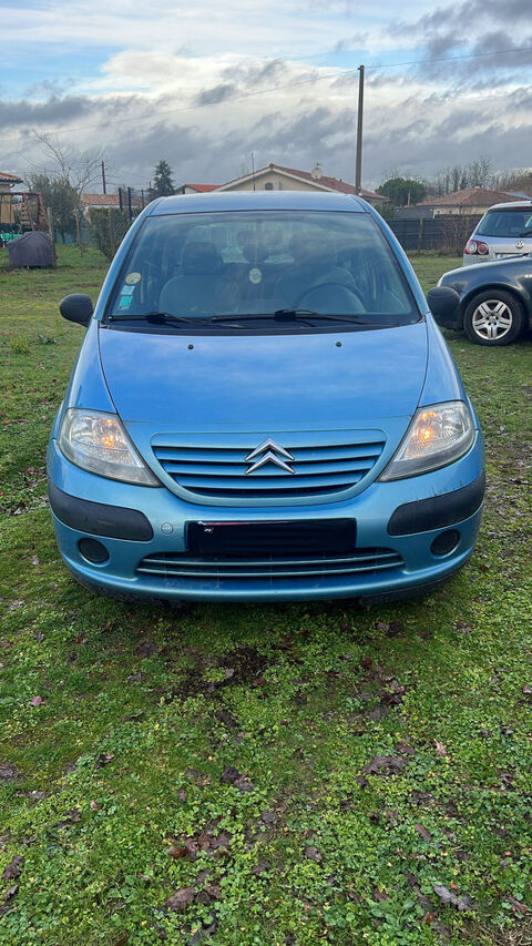 Citro&euml;n C3 1.1i 2004 occasion Saint-Laurent-d'Arce 33240