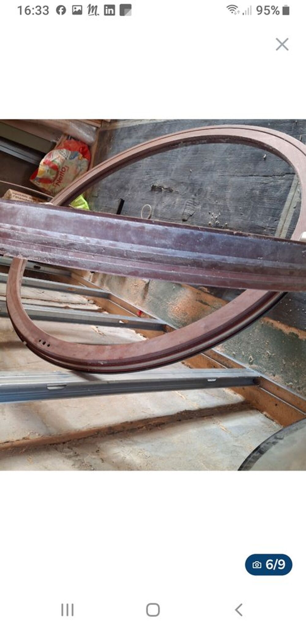 Oeil de boeuf ouvrant bois exotique 125 mm HT vitre 105 mm Bricolage
