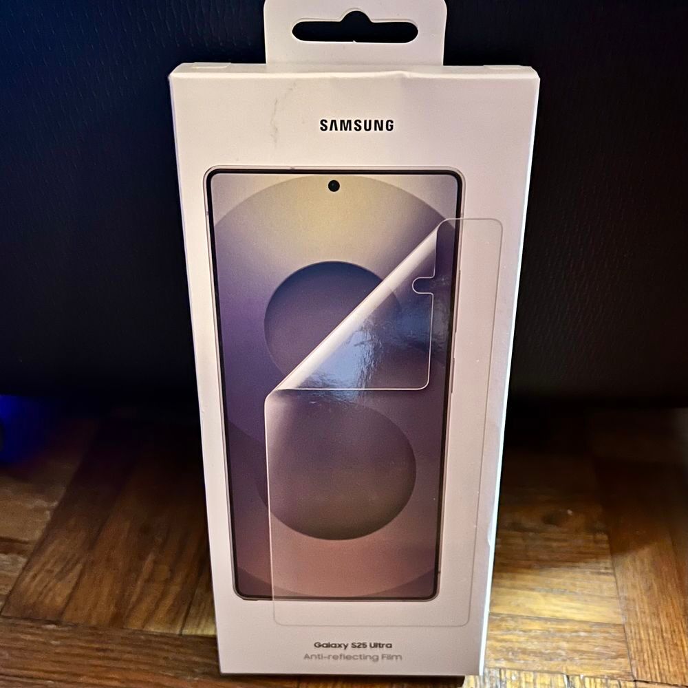 Film de protection d'&eacute;cran anti-reflet Samsung S25 - NEUF Téléphones et tablettes
