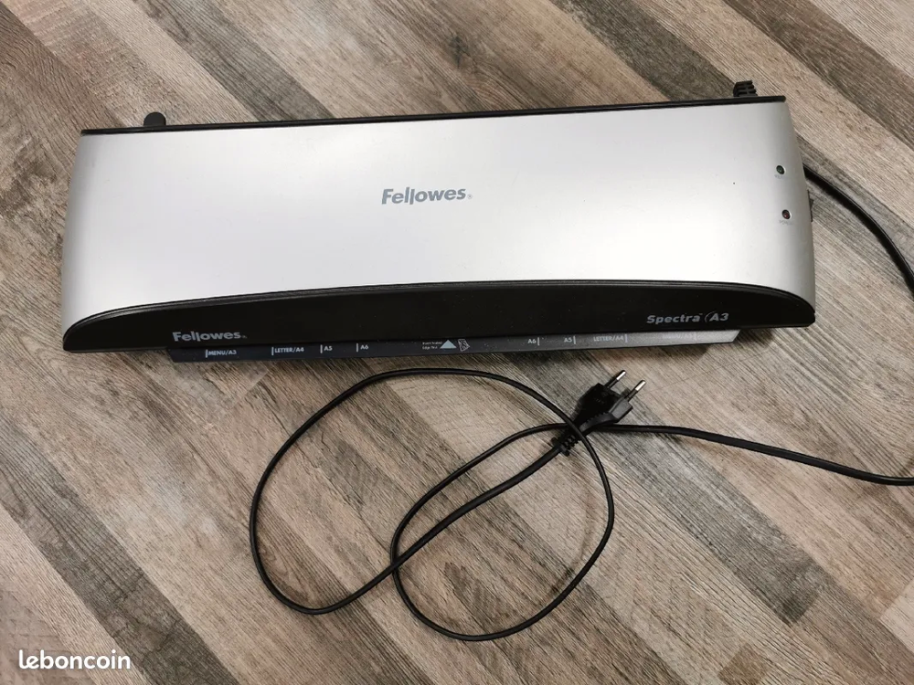Plastifieuse + pochettes A4 et A3 Matériel informatique