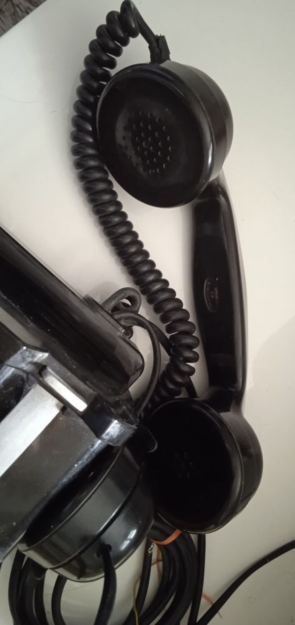 T&eacute;l&eacute;phone ancien PTT. Bak&eacute;lite. Téléphones et tablettes