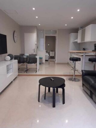 Appartement à louer 2 pièces 41 m²
