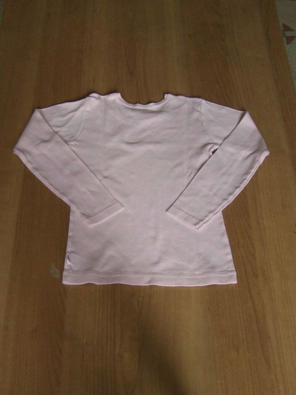 Tee-shirt, maillot de corps manches longues, 6 8 ans, TBE
Vêtements enfants