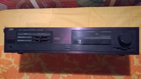 ampli jvc A-GX1 30 Chamb�ry (73)