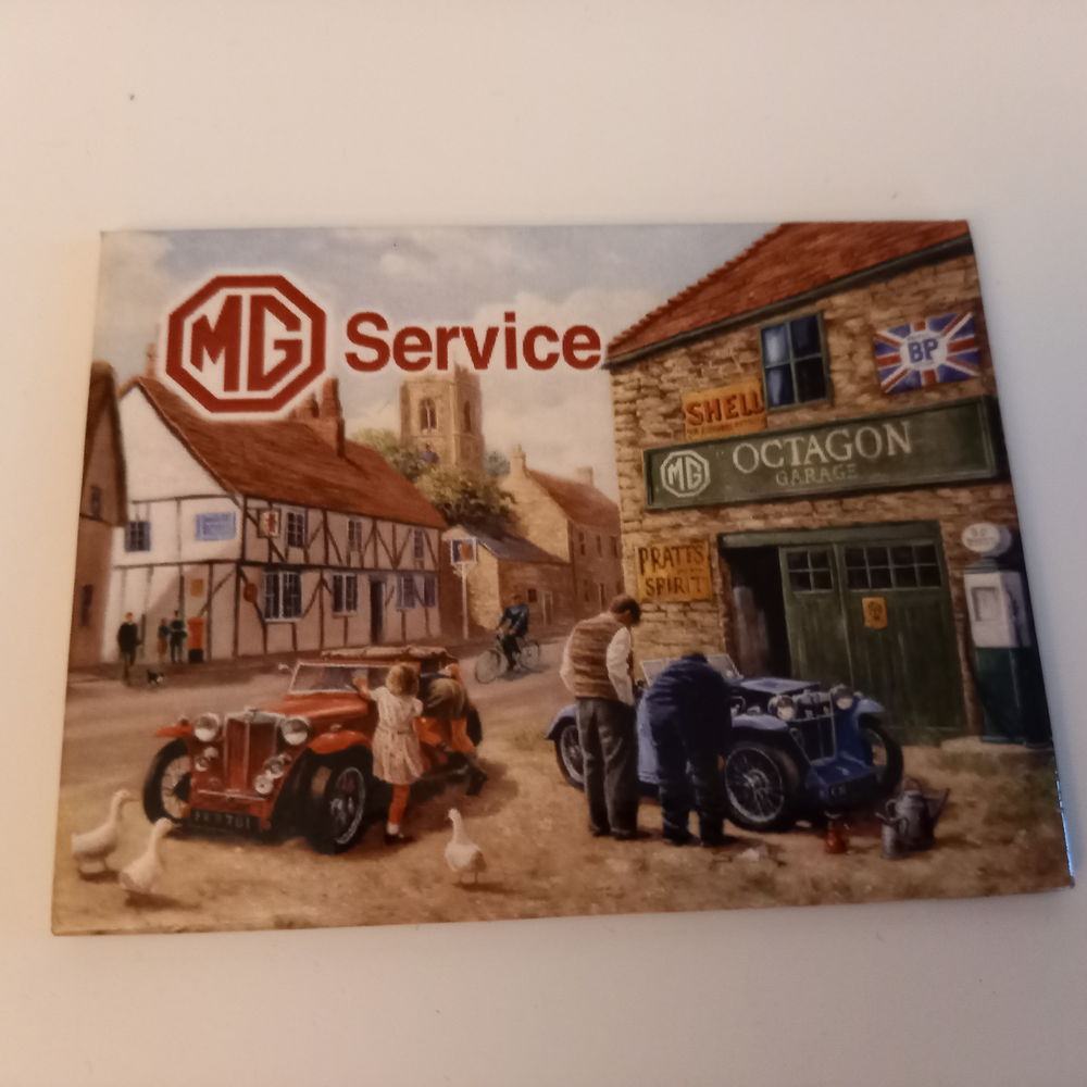 MG service automobile, magnet 