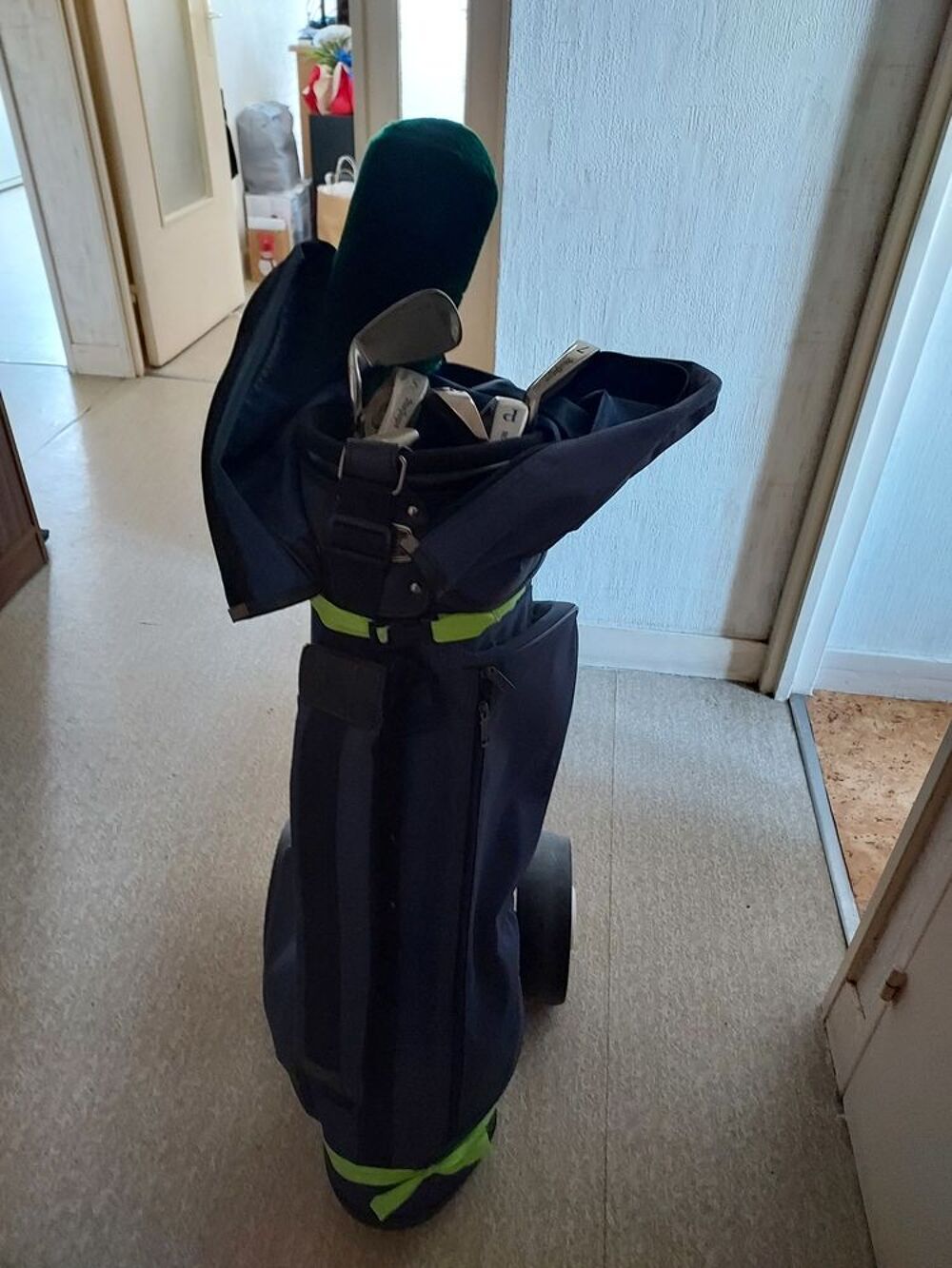 3 caddies de Golf + 4 sacs Sports