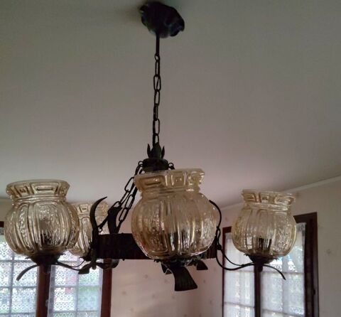 Lustre de s�jour rustique 45 Saint-Germain-du-Bois (71)