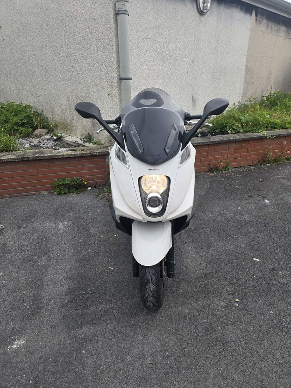 GILERA 2011 occasion 51100 Reims