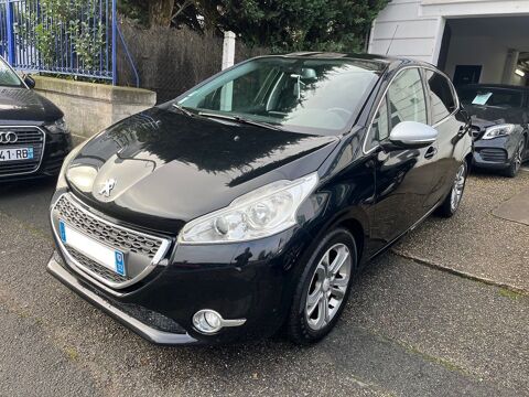 Peugeot 208 1.2 VTi 82ch BVM5 Street 2012 occasion Villenave-d'Ornon 33140