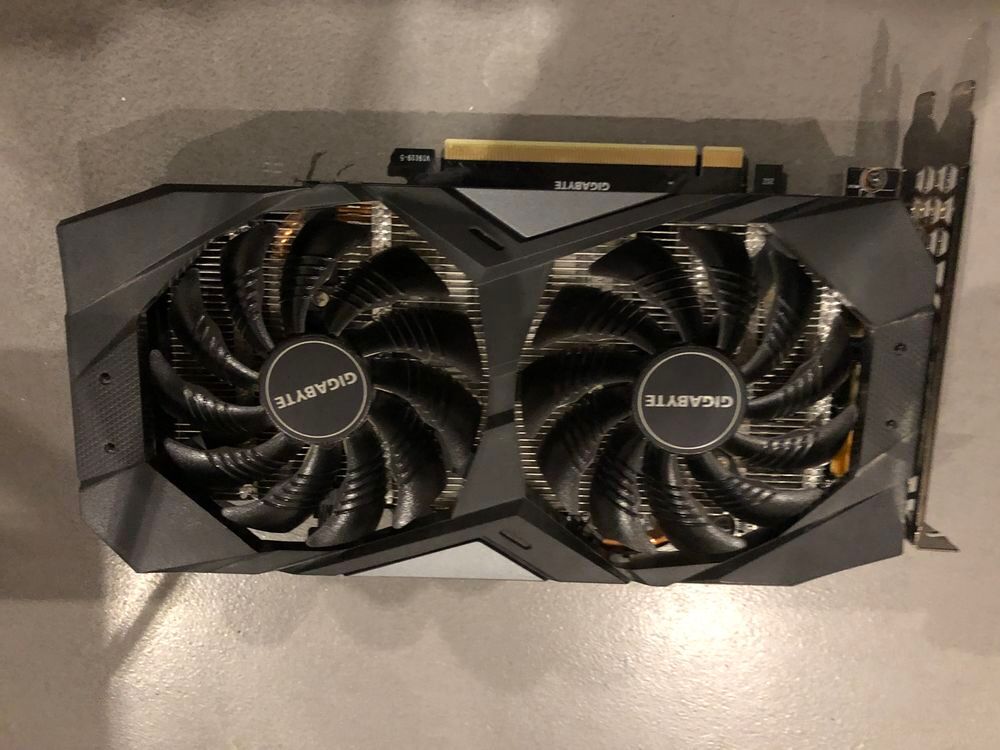 Nvidia rtx 2060 super 12 GO Matériel informatique
