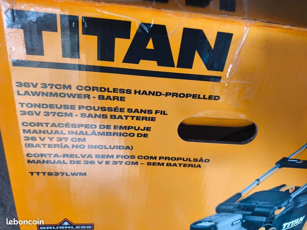 Tondeuse 36V Titan tr&egrave;s peu utilis&eacute;e Bricolage