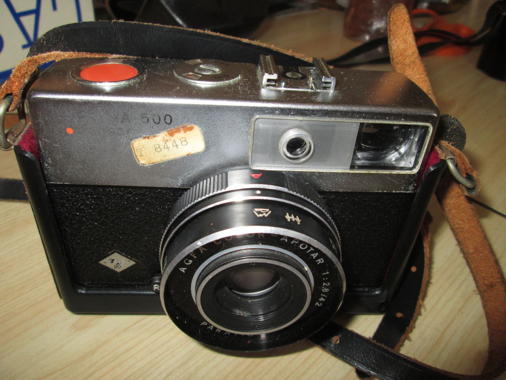 Appareils-photos argentique 95 €
Photos/Video/TV