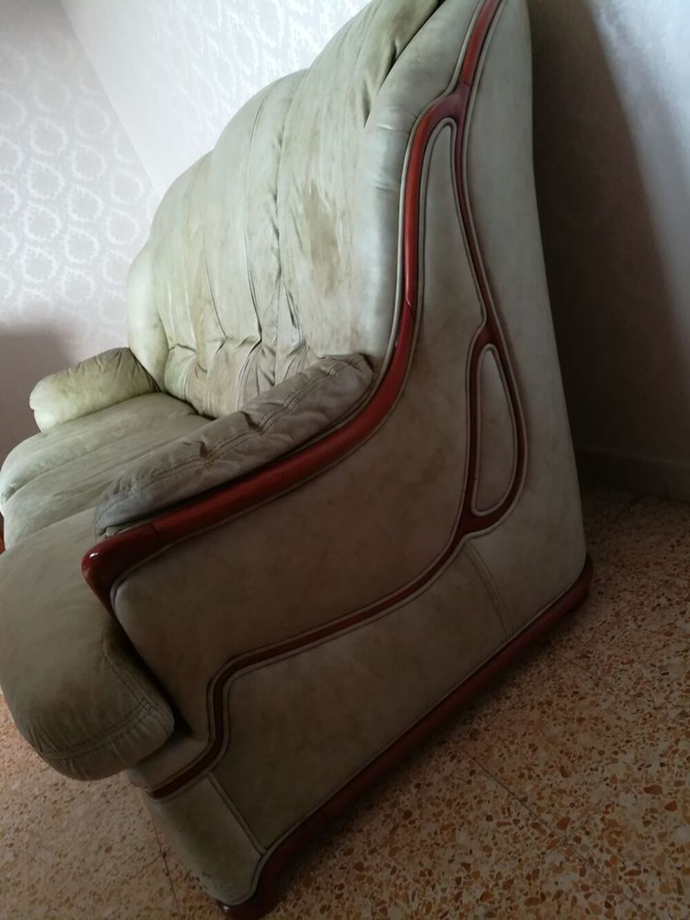 canape cuir vert clair. Meubles