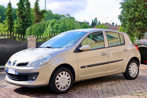 Renault Clio III Clio TCE 100 eco2 Extr&ecirc;me Claire 2007 occasion Sarcelles 95200