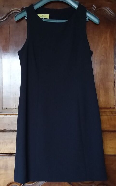 Robe Femme sans manches  - T 38 - Coloris Marine  6 Saint-Andr-les-Vergers (10)
