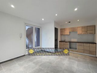  Immeuble à vendre 5 pièces 231 m²