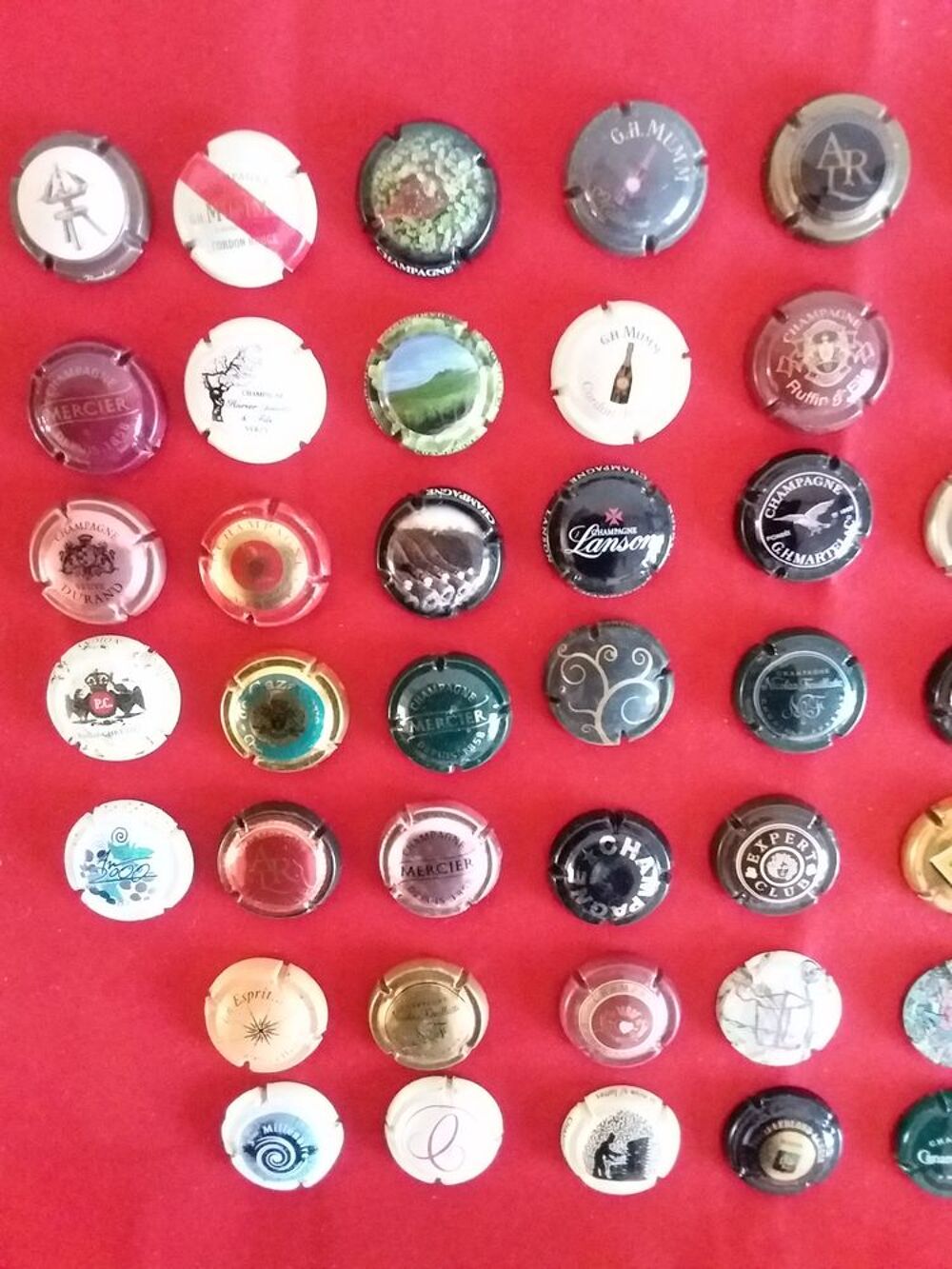 lot capsules de champagne 