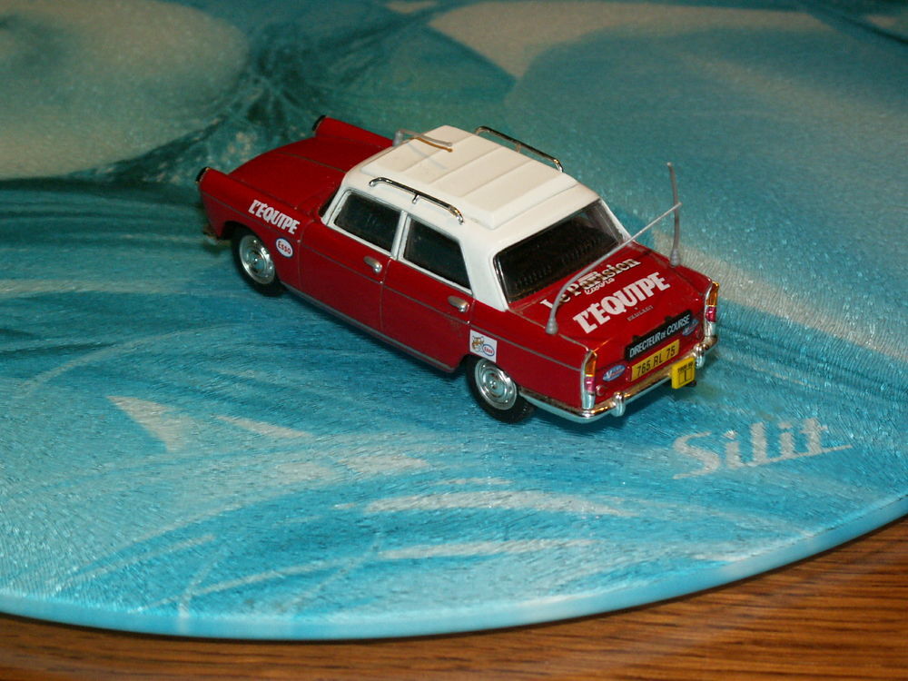 Peugeot 404 Tour de France 68 NOREV 1/43e
Jeux / jouets
