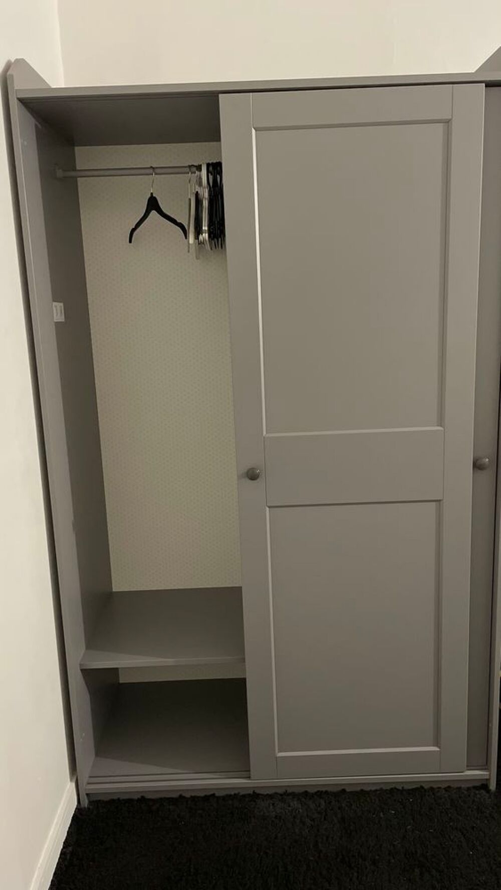 Armoire 2 portes coulissantes Meubles