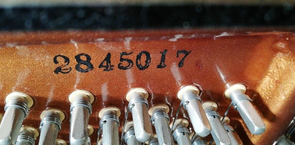 Piano droit John Broadwood and sons en tr&egrave;s bon &eacute;tat 
Instruments de musique