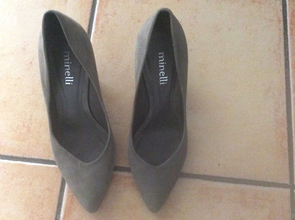ESCARPINS Chaussures