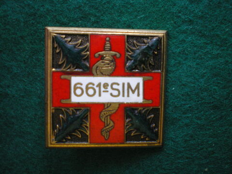 Insigne de Sant� - 661� S.I.M -Section Infirmiers Militaires 22 Caen (14)
