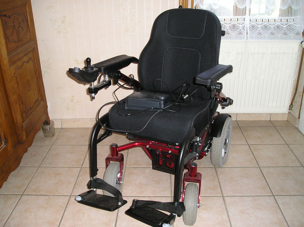 Fauteuil roulant electrique VERMEIREN 3 AA1 Meubles