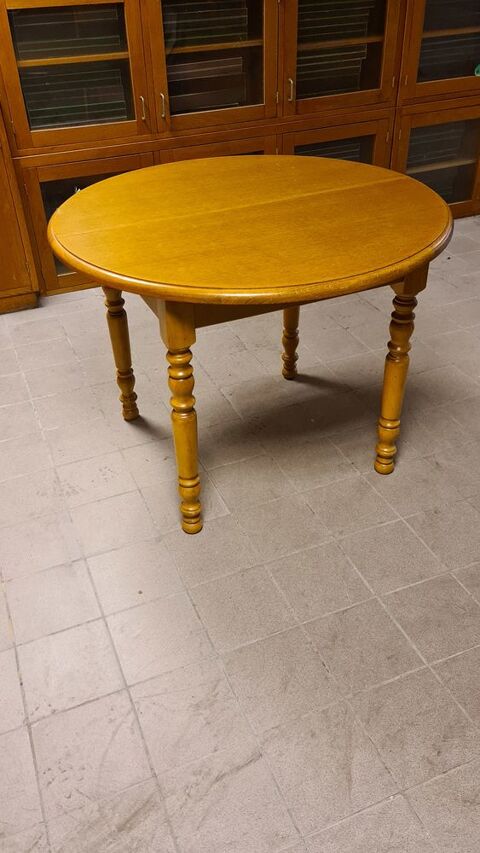 Table  volutive  85 Chteaubriant (44)