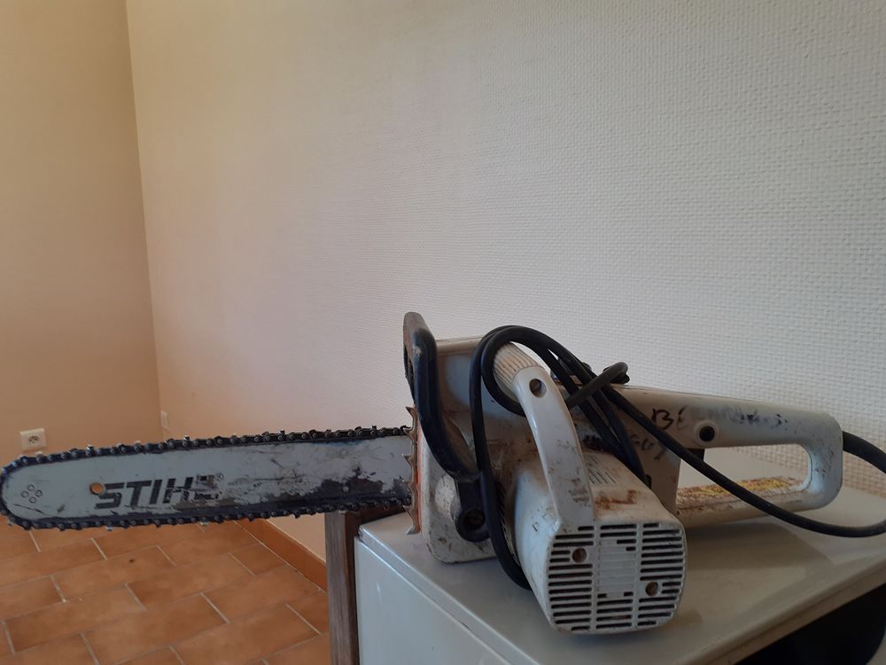 Tron&ccedil;onneuse STIHL &eacute;lectrique Bricolage