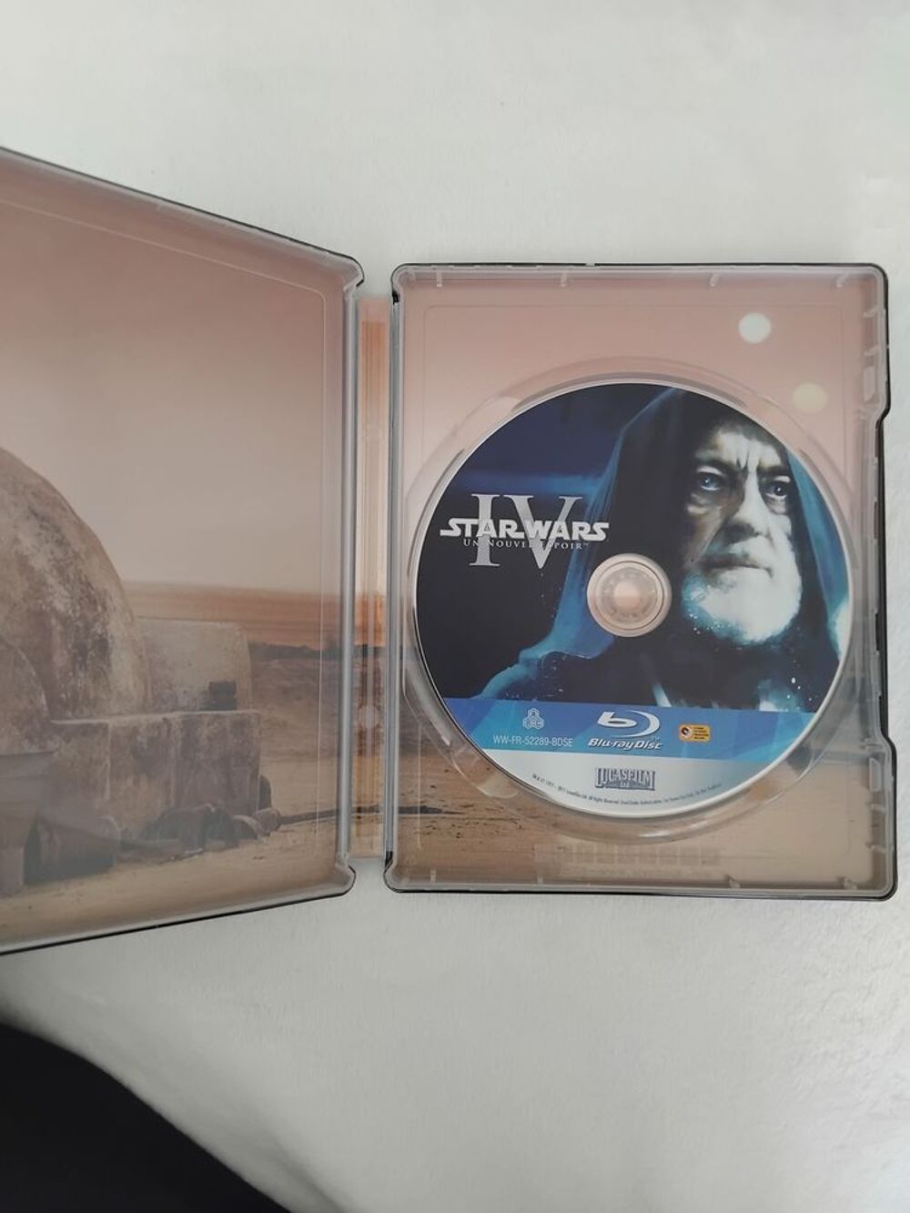 STAR WARS : 3 Blu-ray en bo&icirc;tiers m&eacute;talliques 1&eacute;re trilogie DVD et blu-ray